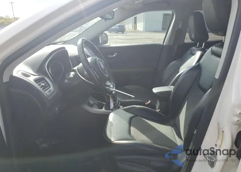 2019 Jeep Compass Latitude from USA, damaged, VIN 3C4NJDBB2KT729177